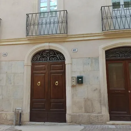 La Casa Dello Spolvero アパート *